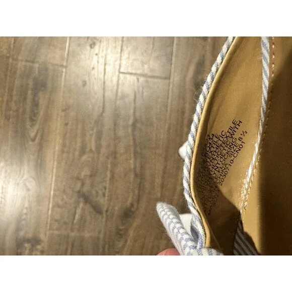 New Women’s J. Crew Bow Blue Stripe Seersucker Printed Mules 8.5 - Picture 6 of 6